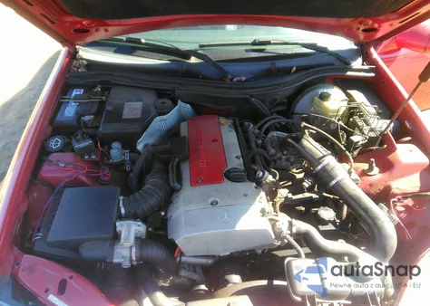 1998 Mercedes-Benz Slk 230 из США, поврежденный, VIN WDBKK47F1WF078666